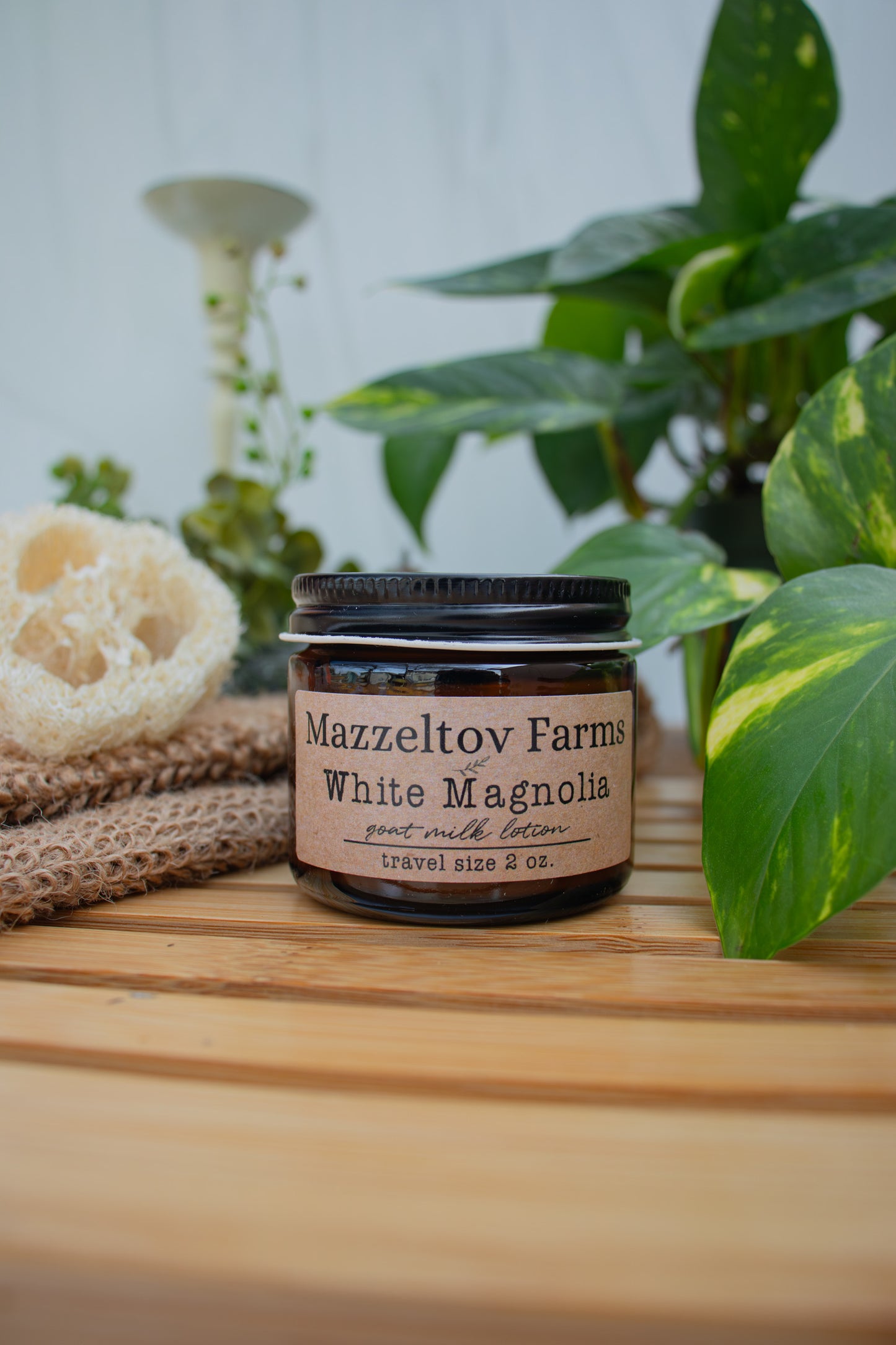 White Magnolia - 2oz Travel Size Jar Lotion